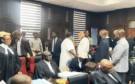 Nnamdi Kanu’s lawyers withdraw from case