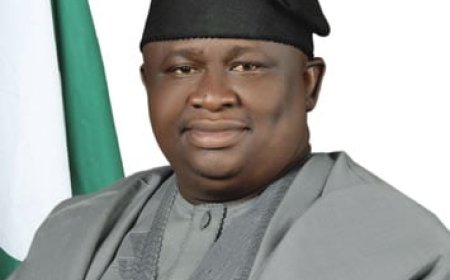 Senator kicks off 12 electrification projects in Ogun communities