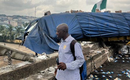 Police inspector, others die in Lagos-Ibadan Expressway multiple-truck crash