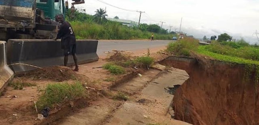 FRSC warns motorists of gully erosion on Onitsha-Owerri road