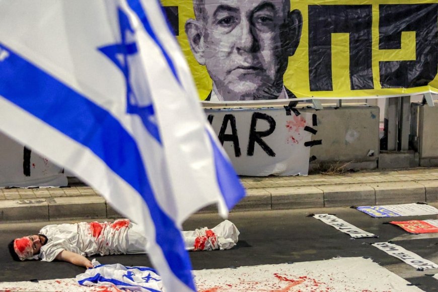 Israeli hostage families demand pause in Gaza ceasefire plan