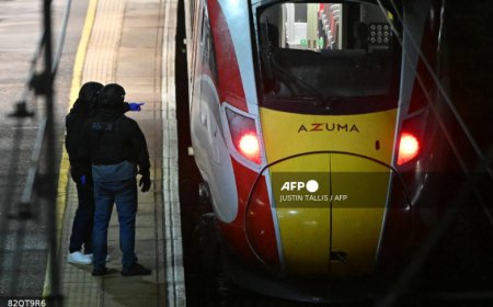 10 injured, nine critical as knife attack hits London-bound train