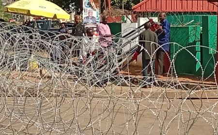 Police seal PDP headquarters as rival factions battle for control