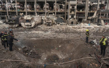 Nine killed in escalating Ukraine, Russia strikes as negotiators push to finalise deal