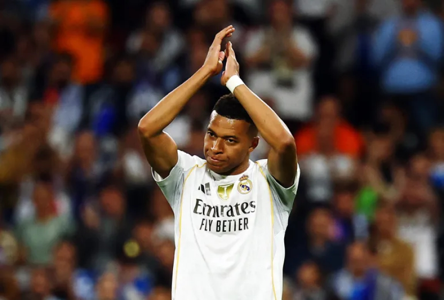 Mbappé leaves France camp with ankle injury, returns to Madrid