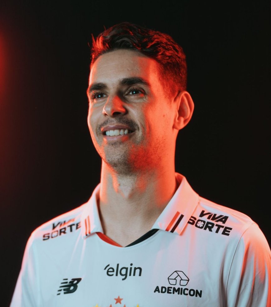 Ex-Chelsea midfielder Oscar discharged from hospital after heart scare