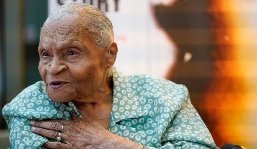 Oldest survivor of US race massacre dies at 111