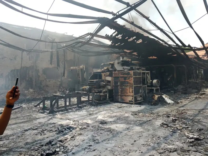 Billions of Naira lost as fire destroys factory in Nnewi