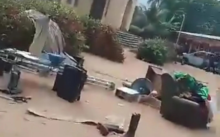 Hoodlums attack Anambra church, kill two