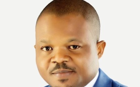 Akintunde Extends Christmas Greetings, Urges Nigerians To Remain Hopeful