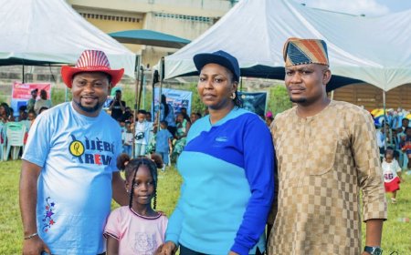 Ijebu Rewa Gifts Landed Property To 7-Year-Old Girl At Christmas Party