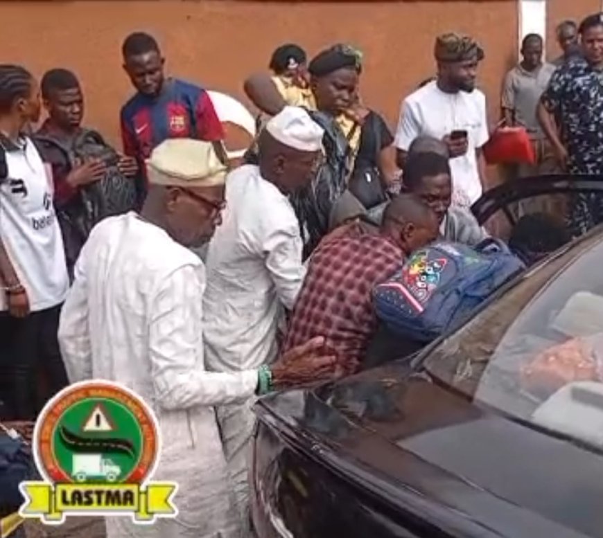 Driver absconds as truck kills two, injures three — LASTMA