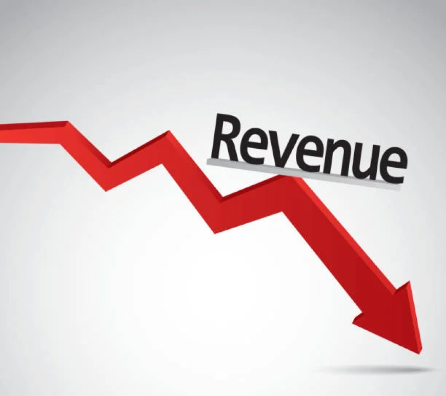 Stocks drop at end of record year for markets