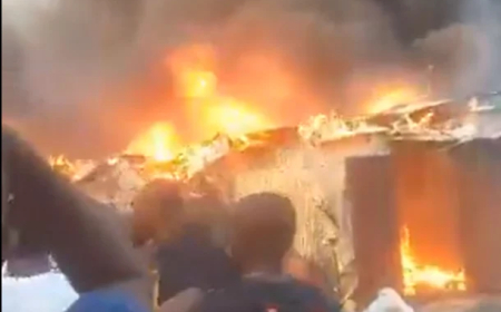 Traders blame Lagos market fire spread on water shortage