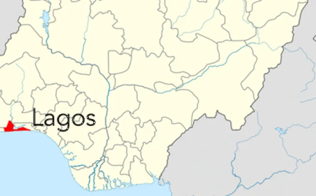 New Year’s Eve fire destroys 24 electronics shops in Lagos