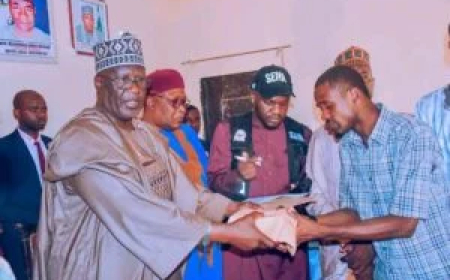 Yobe donates N20m to victims of boat accident