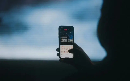 Man ‘livestreams his own death’ in extreme online challenge