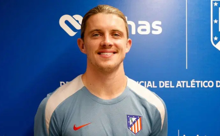 Tottenham sign Gallagher for £34m from Atletico Madrid