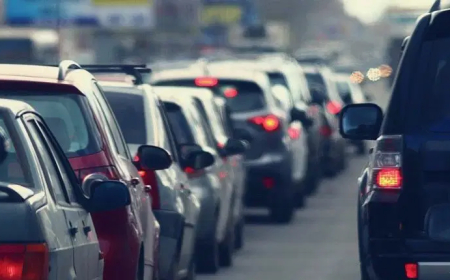 Gridlock on Lagos Bridge after truck crash kills 2