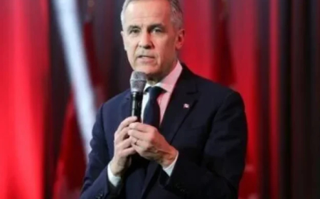 Trump threatens Canada with 100% tariff over trade deal with China