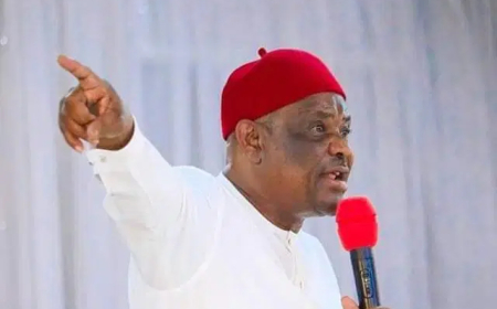 Wike threatens to sack STDD Coordinator over refuse heaps, sets deadlines for road projects
