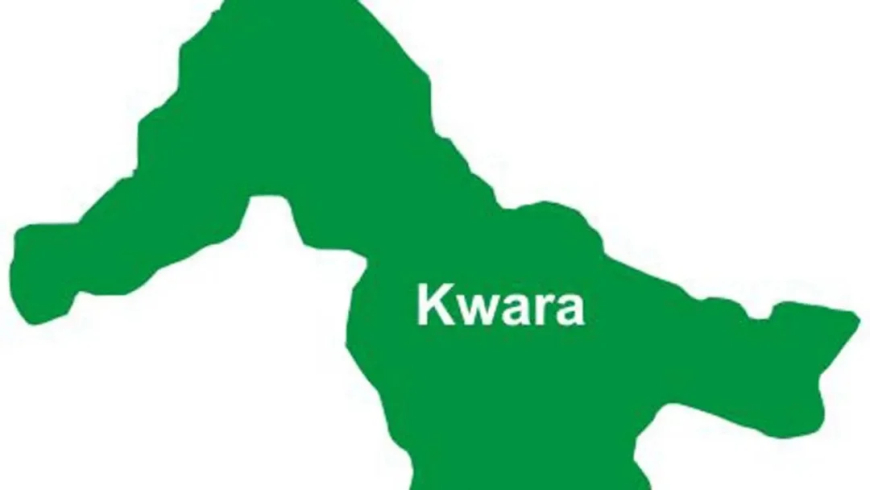 Kwara promotes 2,000 civil servants