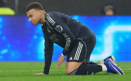 Mbappe to undergo knee injury assessment, no surgery planned