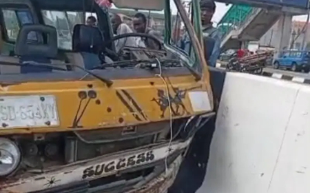 One killed, six injured in lone commercial bus crash in Lagos