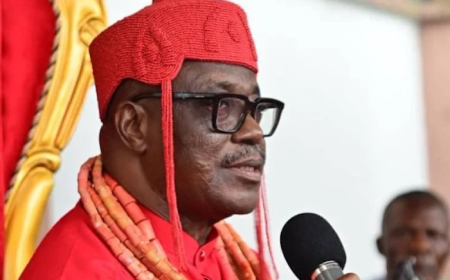 Monarch pledges ₦5m medical supplies to Delta hospital