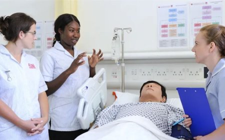 Kings College London Nursing Scholarship 2026 UK | Fully Funded