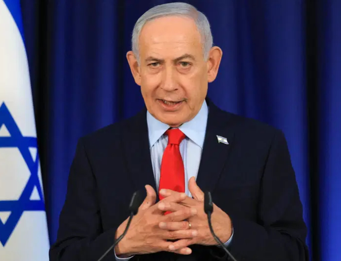 Netanyahu visits town hit by Iran strike, vows to target Iranian leaders