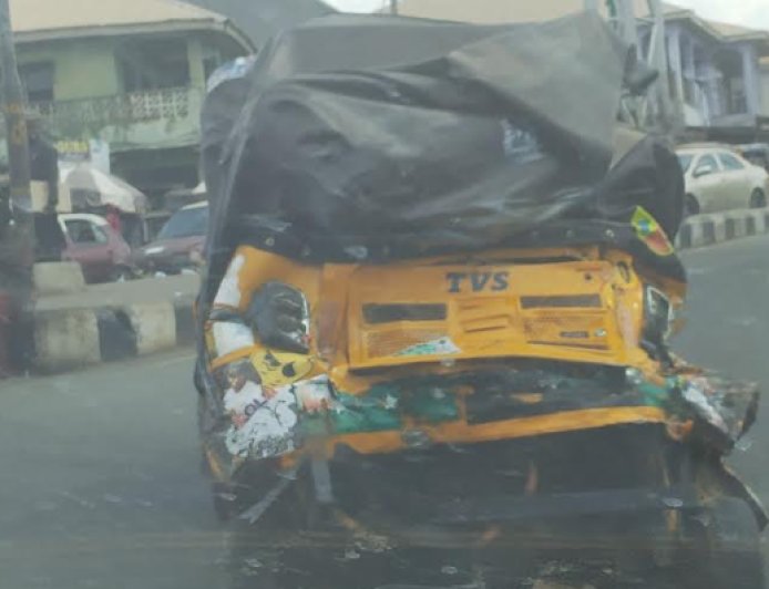 Trailer crushes six to death in Oyo crash