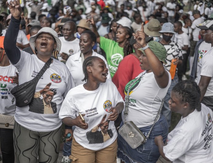 South African police, anti-immigrant protesters clash in Durban