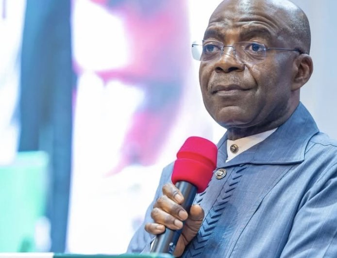 Otti offers automatic employment, scholarships to Abia varsity first-class graduates