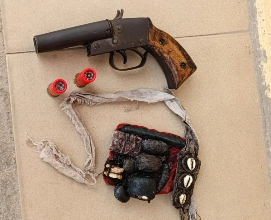 Police arrest two cultists with firearm at Ibadan poly