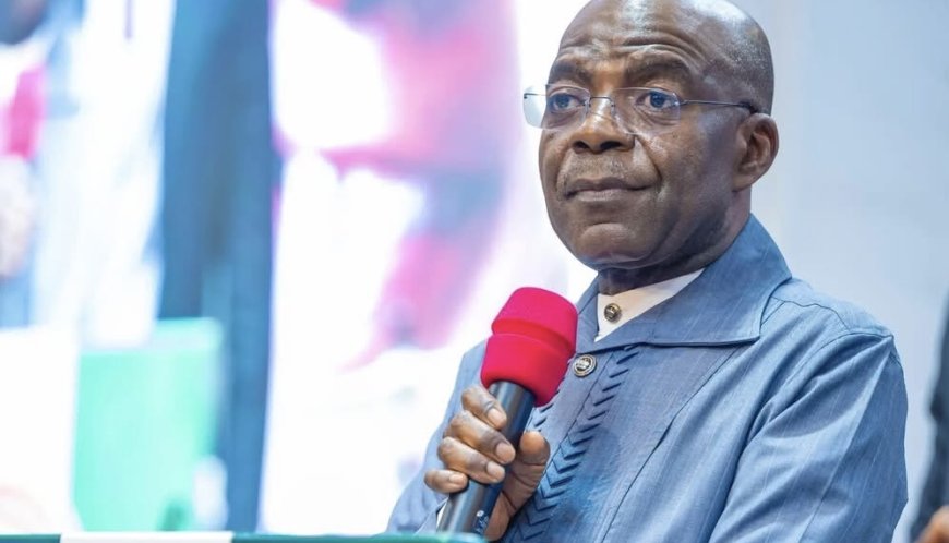 Otti offers automatic employment, scholarships to Abia varsity first-class graduates