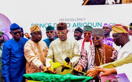 Infrastructure Drive Gains Momentum: Abiodun Commissions Elega–Saje Road, Unveils Ago-Odo–Lafenwa Reconstruction
