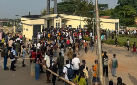 OAU announces three-week break after students’ transport protest