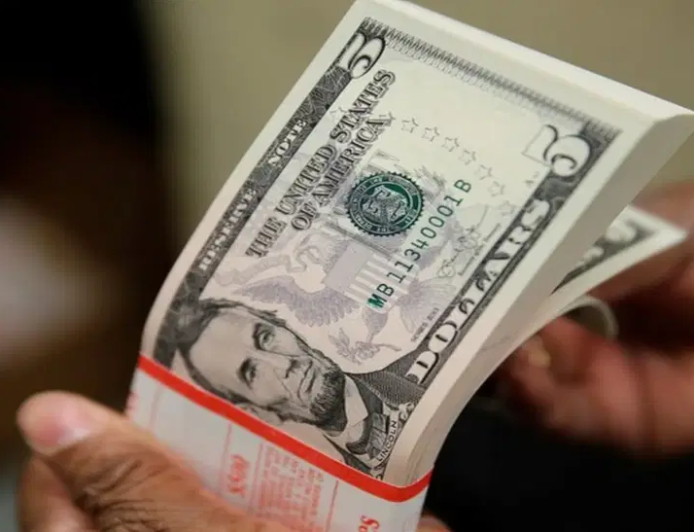 Dollar to Naira exchange rate today, April 27, 2026