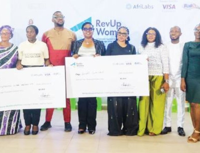 Two CEOs get $8,000 to boost businesses