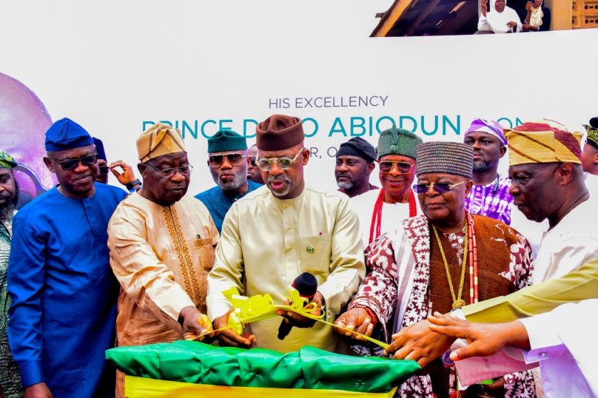 Infrastructure Drive Gains Momentum: Abiodun Commissions Elega–Saje Road, Unveils Ago-Odo–Lafenwa Reconstruction
