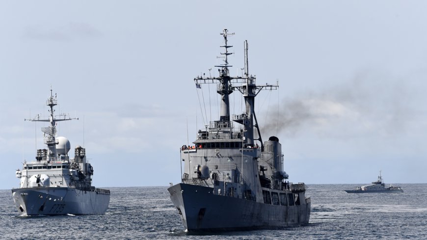 Over 11,000 apply to sail on Navy warship, says spokesman