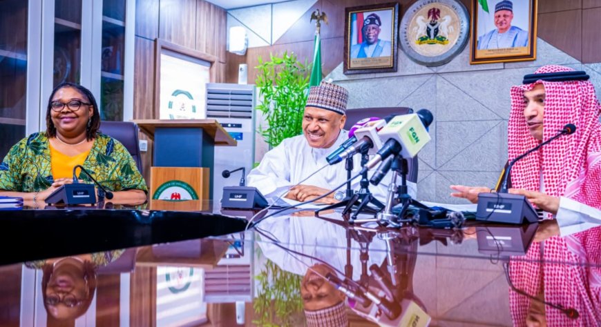 Saudi Arabia offers Nigerian students petroleum scholarships