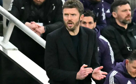 Carrick says strong finish matters more than his Man Utd future