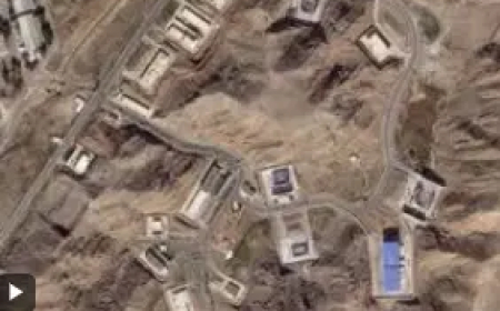 US targets Iran’s missile sites, mines laying vessels in new attacks