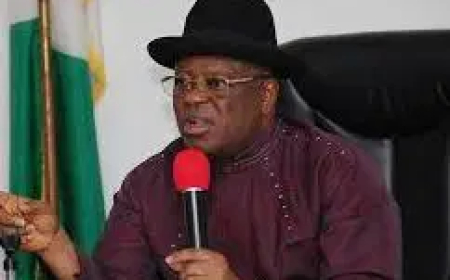 Umahi orders opening of Abuja-Kaduna-Kano road for Sallah travel