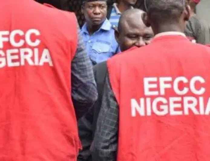 EFCC alleges operatives were attacked, trapped inside Uyo Teaching Hospital