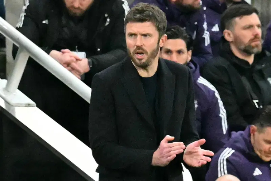 Carrick says strong finish matters more than his Man Utd future