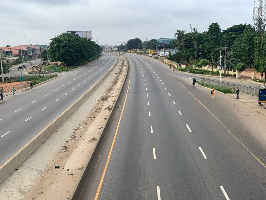 Dispatch rider feared dead in Lagos-Ibadan Expressway crash