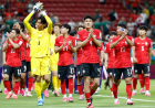 South Korea beat Czechs 2-1 to make strong World Cup start